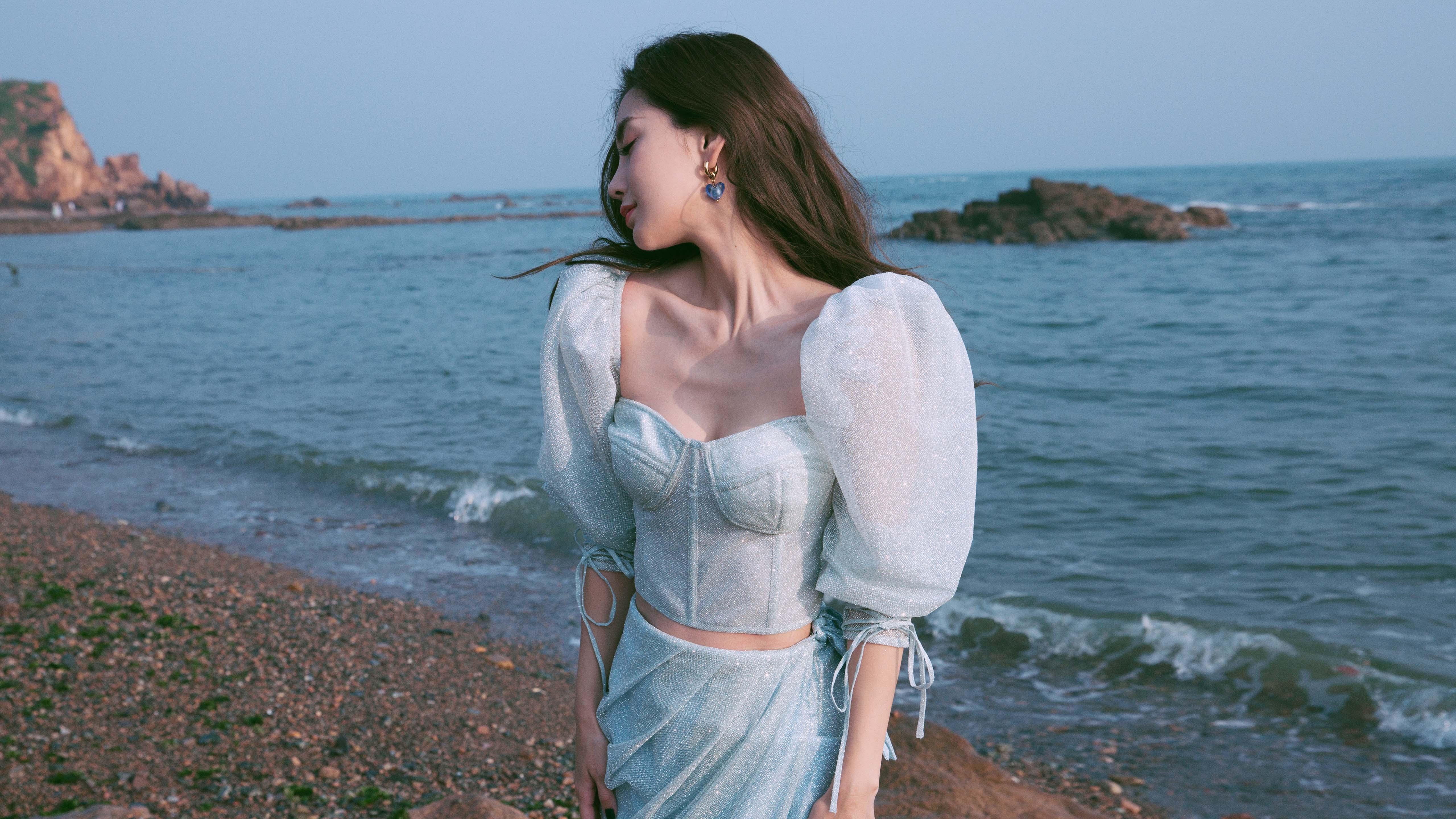 爱游戏体育app-_运动明星与品牌合作:营销策略的成功范例_,运动品牌明星代言