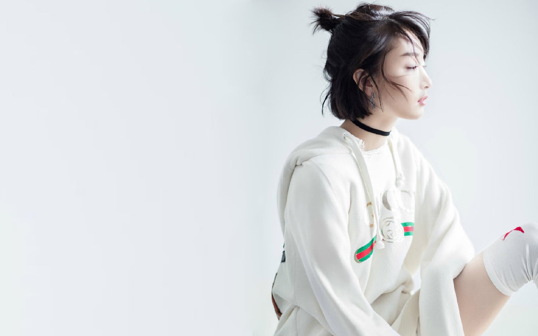 AYX SPORTS-“德甲势头正猛，球队士气高昂谋求冠军”，德甲队伍排名