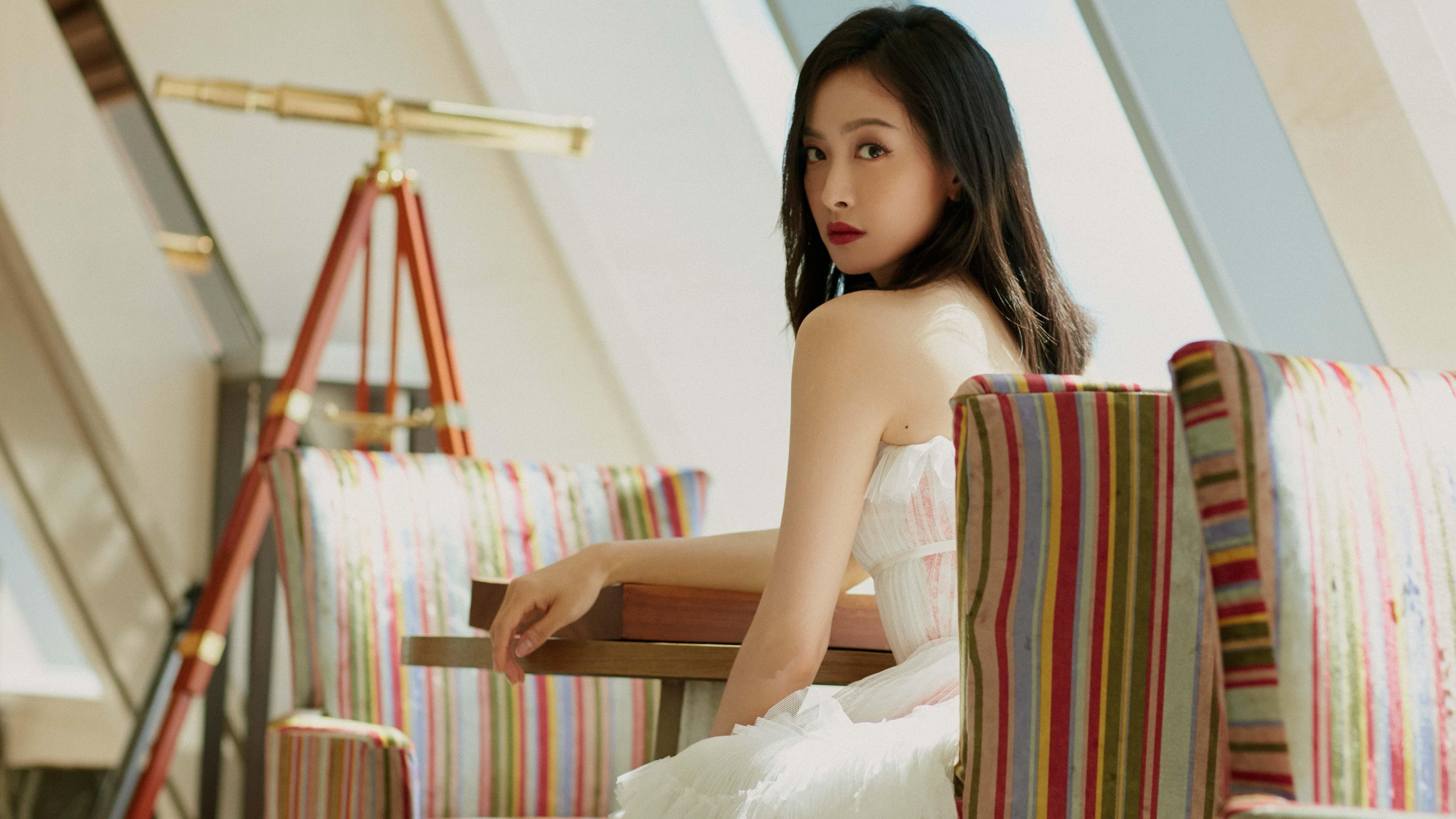 爱游戏登录入口-意甲尘埃落定:尤文在补时2-1险胜拉齐奥,榜首之争持续升温,尤文提前2轮意甲夺冠