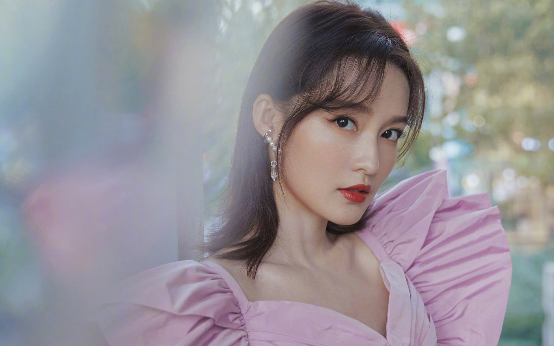 爱游戏体育官方网站-伯恩利传球精准，克拉文公园蓄势待发，克恩里伯斯