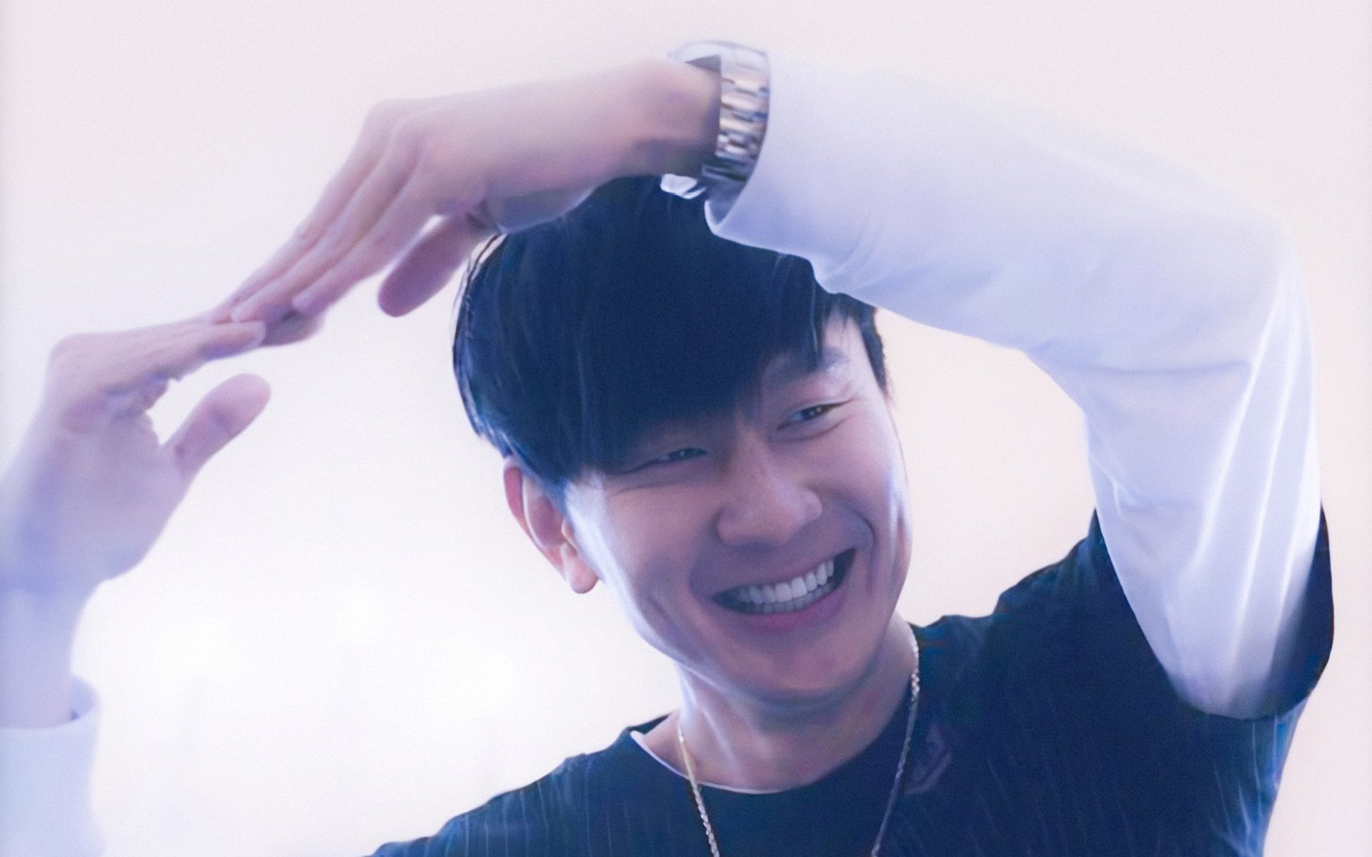 爱游戏官网-AC米兰逼平维罗纳，暂时止住颓势，ac米兰对维罗纳视频比赛直播