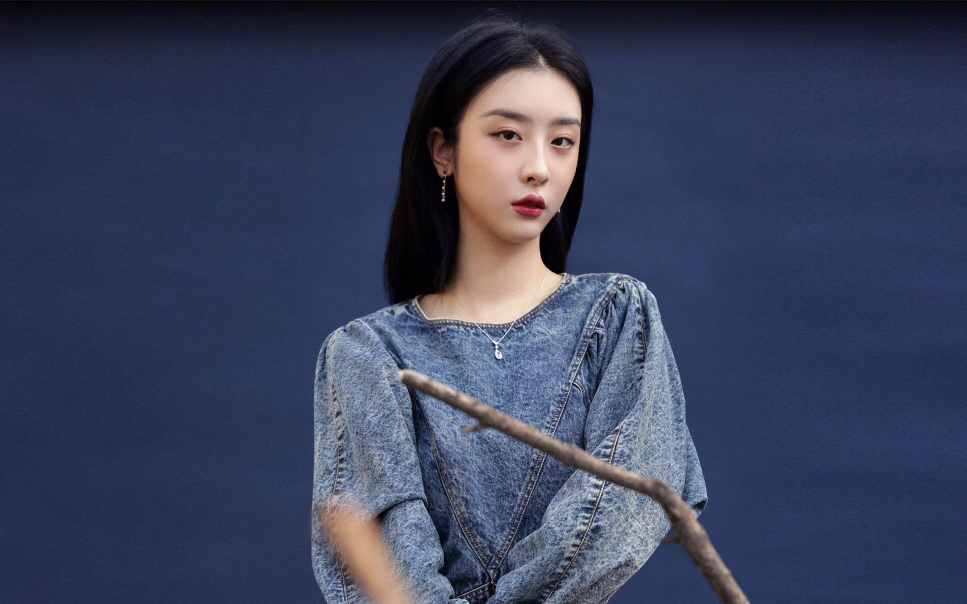 爱游戏官网-奥格斯堡主场2-1战胜美因茨,保级关键三分,奥格斯堡转入球员