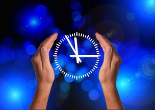 爱游戏体育-英超球队融合AI心率追踪模型动态调整球员出场时间,2021英超新星