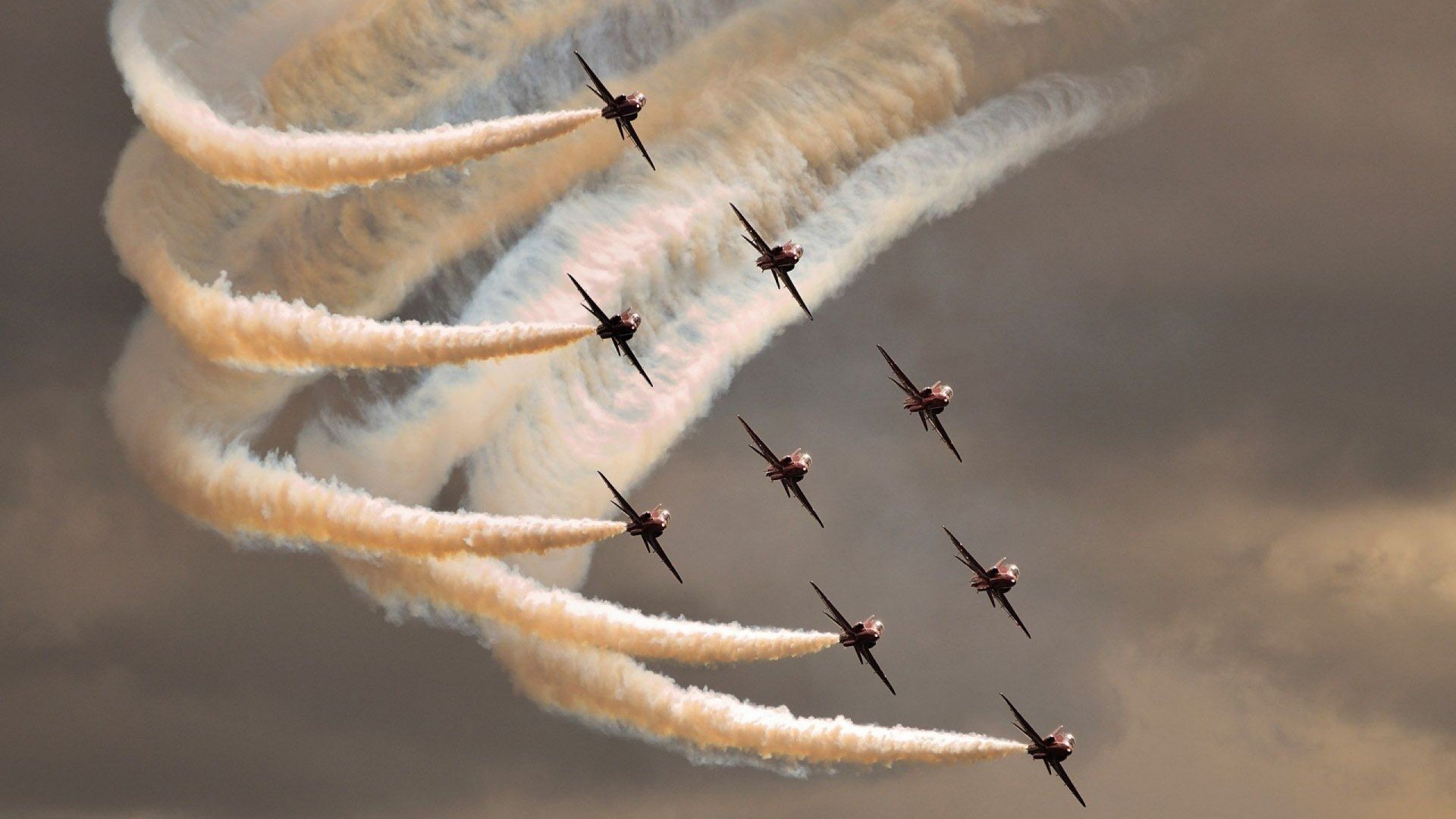 爱游戏app-蛙泳比赛朝鲜女队表现亮眼，蛙泳韩国美女