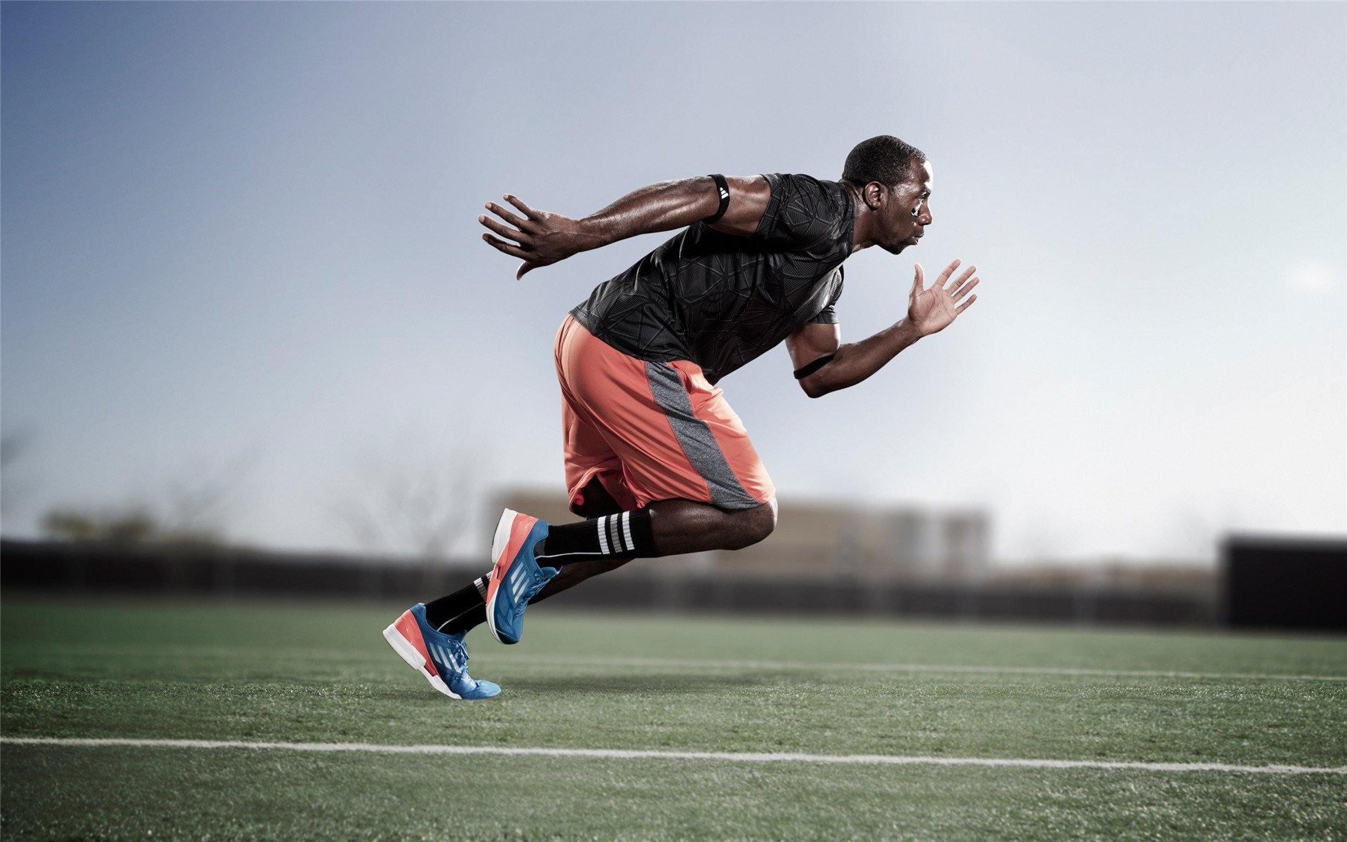 数字智能青训装备在全国多地布局，行业科技创新不断升级，数字智能体育